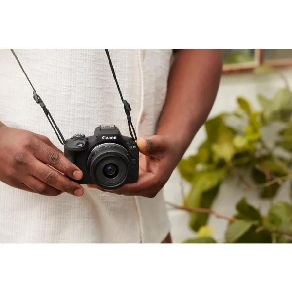 CANON EOS R100 + RF-S 18-45 mm IS STM Hybridkamera – Bild 8